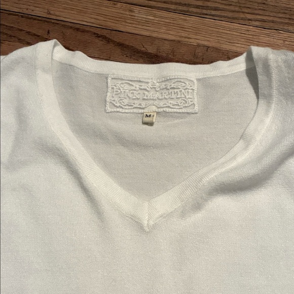 Pink Martini Elegant White V-Neck Sweater - Picture 6 of 12